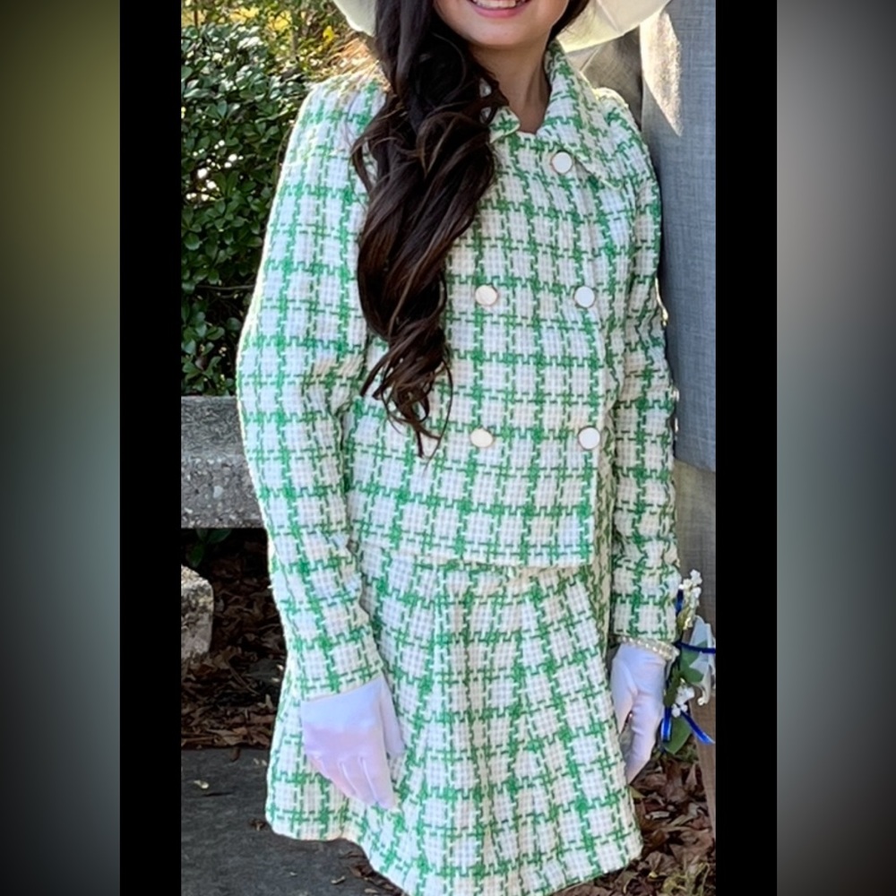 Kelly Green and White Homecoming or Pageant Suit